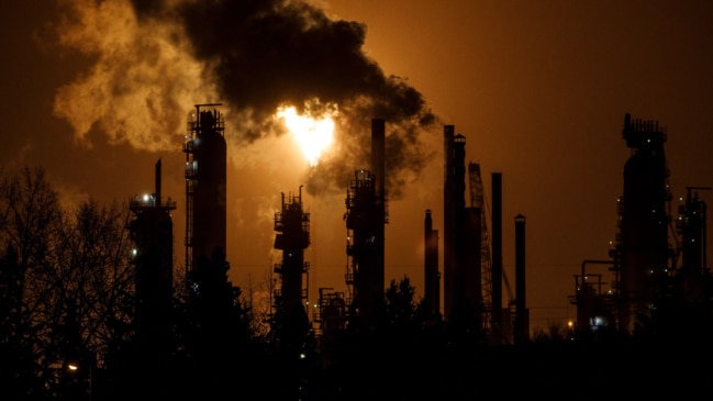 Oil and gas companies must cut emissions more than one-third by 2030 ...