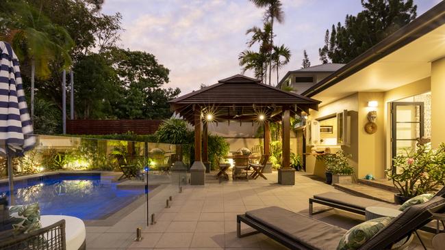 Fronting Oak Beach, about 10 minutes from Port Douglas, the house features three bedrooms as well as a private Balinese courtyard and crystal blue heated swimming pool.