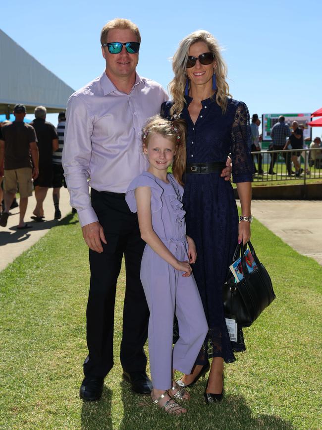 BAIRNSDALE, AUSTRALIA – MARCH 22 2024 Heath Davey, Taylor and Casey Bruce attend the Bairnsdale Cup race day. Picture: Brendan Beckett