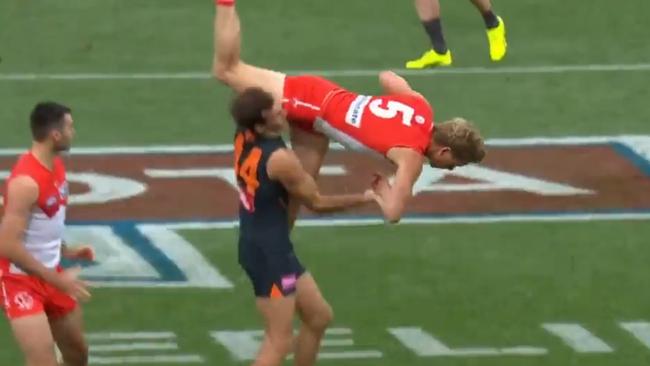 Buckley saved Heeney from what could have been a serious injury. Photo: Fox Footy.