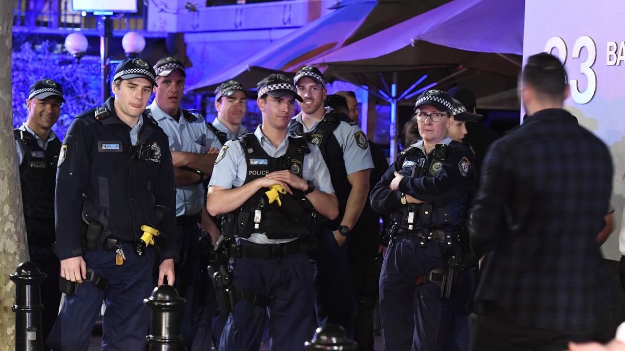 sydney-lockout-laws-police-push-to-ban-troublemakers-from-cbd-daily