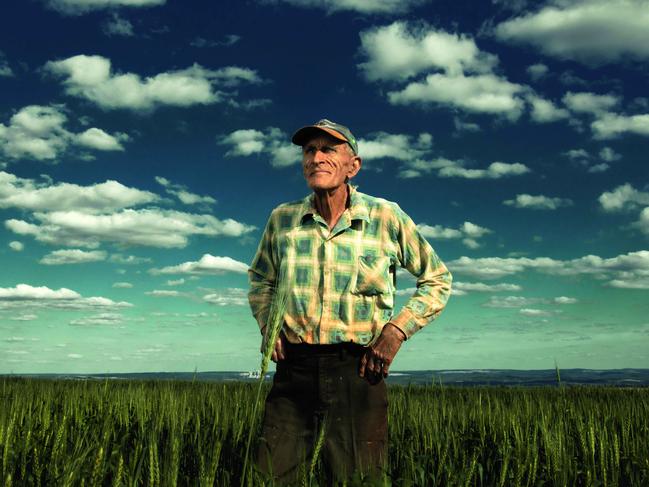 TWAM-20190119 embargo for TWAM 19 JAN 2019NO REUSE WITHOUT PERMISSION FEE APPLIESFarmer John Larsen at his farm in South Burnett Qld Pic : Justine Walpole