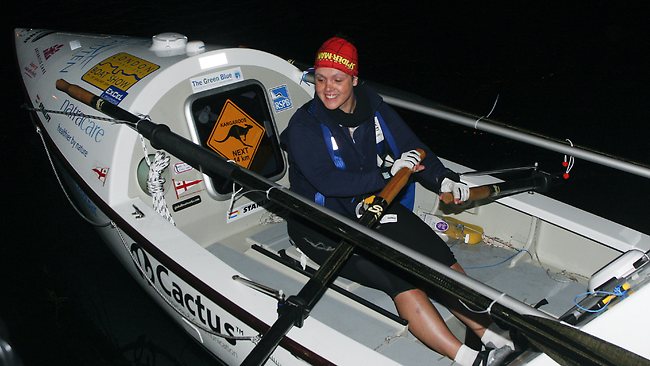 Sarah Outen rows boat into history books becoming first woman to row ...