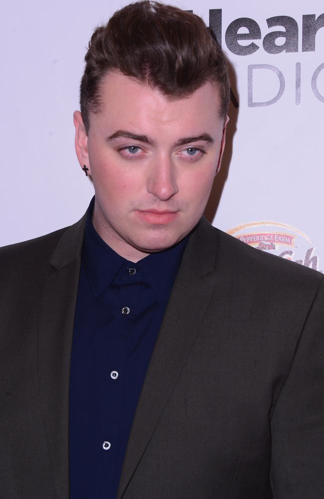 Sam Smith shows off a skinnier figure following dramatic weight loss ...