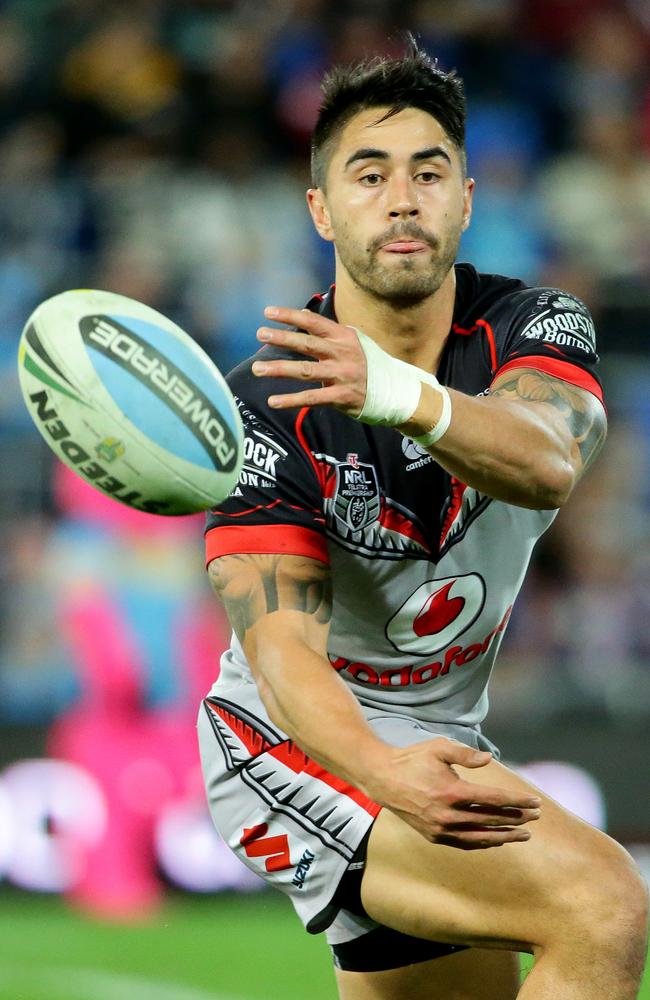 Shaun Johnson of the Warriors. Picture: Darren England.