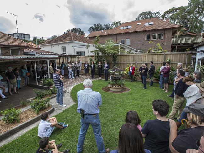 Large crowds gather at the auction of 1 Warringa Rd, Cammeray.
