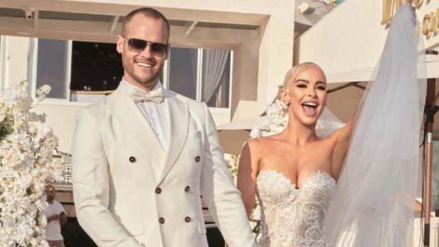 Reality star, model and film actress Ellie Gonsalves wed her long time partner Ross Scutts at La Luna Beach Club on the Gold Coast last month. Picture: @laurenschulzvisuals