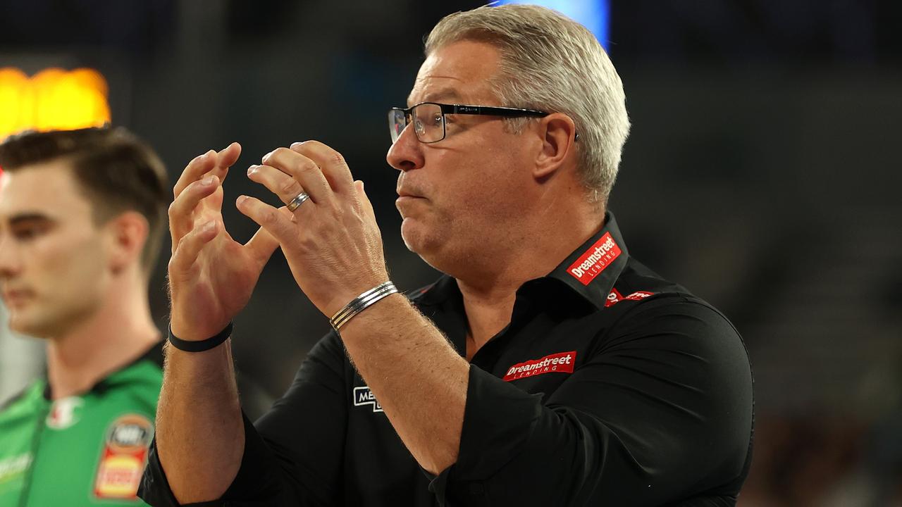 A heated Dean Vickerman challenged his team as they allowed the Phoenix back into the game. Picture: Getty Images