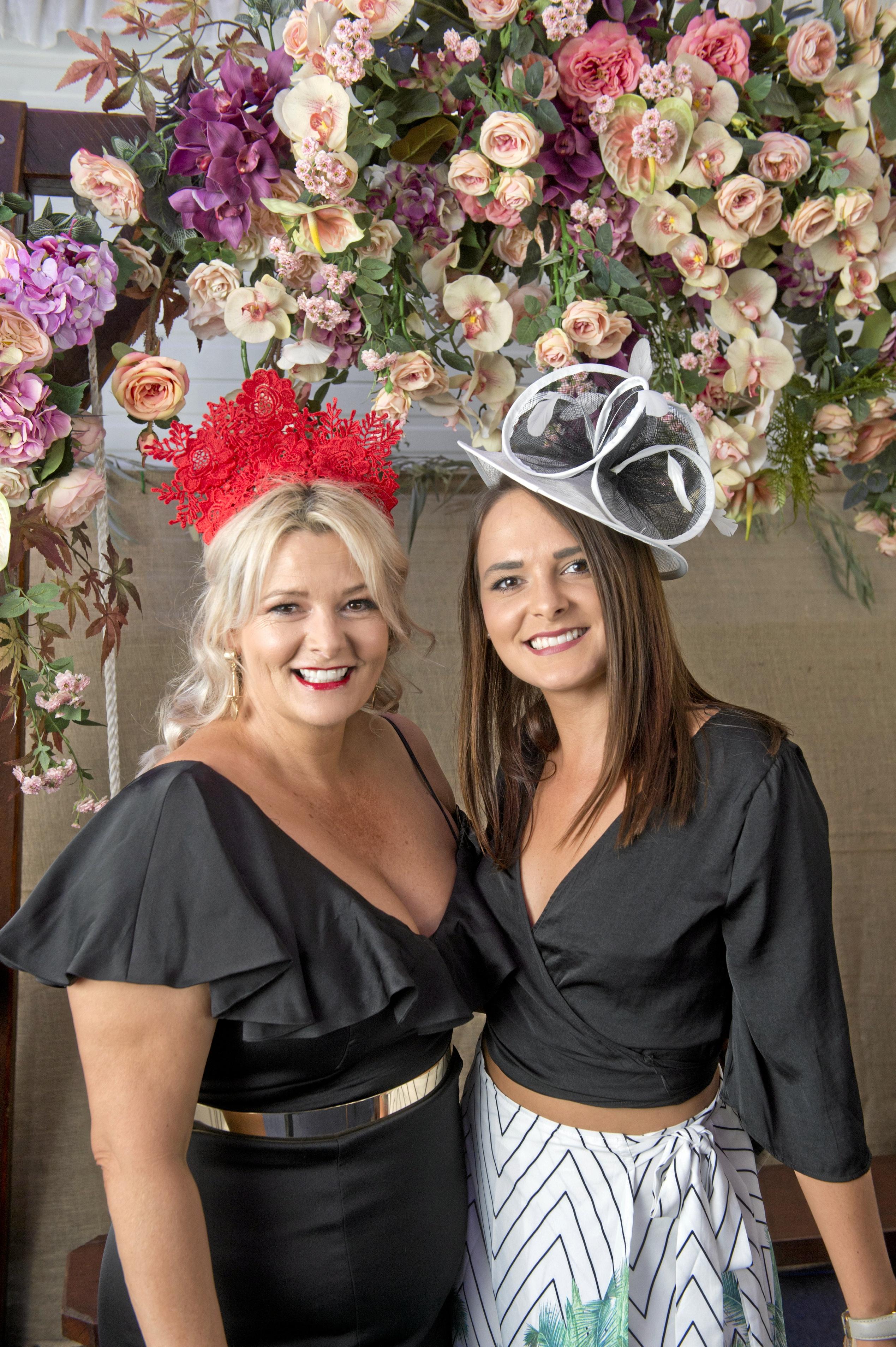 ( From left ) Gay Hold and Simone Stenner. Melbourne Cup Day at Clifford Park. Wednesday, 3rd Jan, 2018. Picture: Nev Madsen