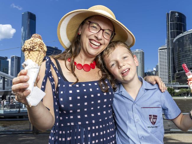 FUTURE BRISBANE -  Beatrice and Jessie Andrews from Thornlands enjoying time by the Brisbane River at Southbank, Sunday, November 24, 2024 - Picture: Richard Walker