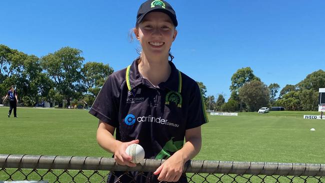 Isabel White after her six-wicket bag for Box Hill.