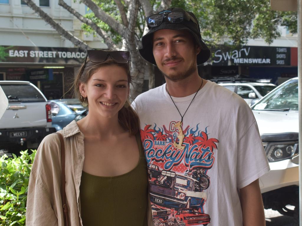 Rockynats 04 street parade draws huge crowd to Rockhampton CBD ...