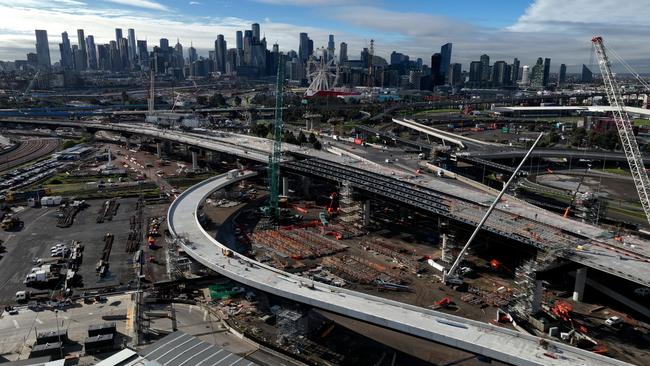 The stretch of road will link central Melbourne and CityLink freeway to the under-construction twin tunnels at Yarraville.