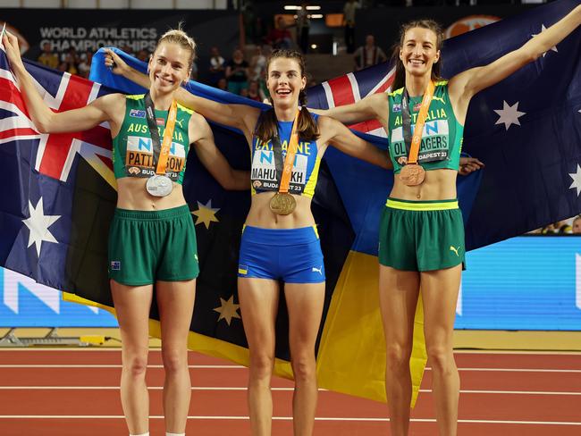 Eleanor Patterson (left) and Nicola Olyslagers (right) are taking it the world. Picture: Patrick Smith/Getty Images