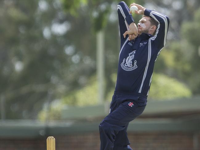 Eddy O'Sullivan at the bowling crease. Picture: Valeriu Campan