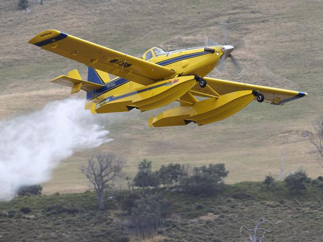 Aviation firefighting fleet demonstration at Colebrook, Air Tractor Fire Boss. Picture: Chris Kidd