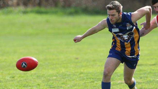 Jake Ashton contests for the ball for Mt Lilydale this year. Picture: Hamish Blair