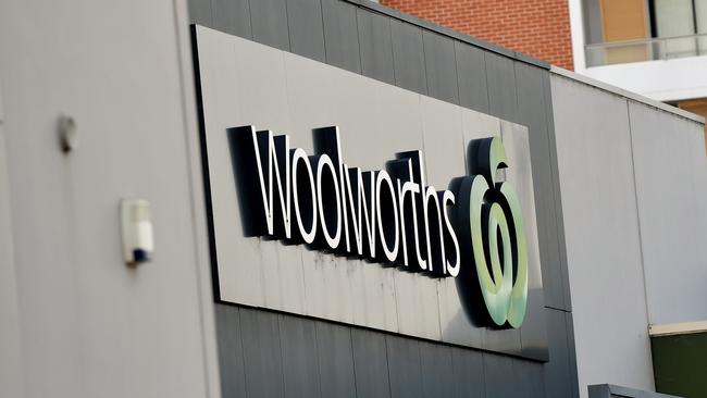 Woolworths Cardiff is an exposure site. Picture: NCA NewsWire/Joel Carrett.