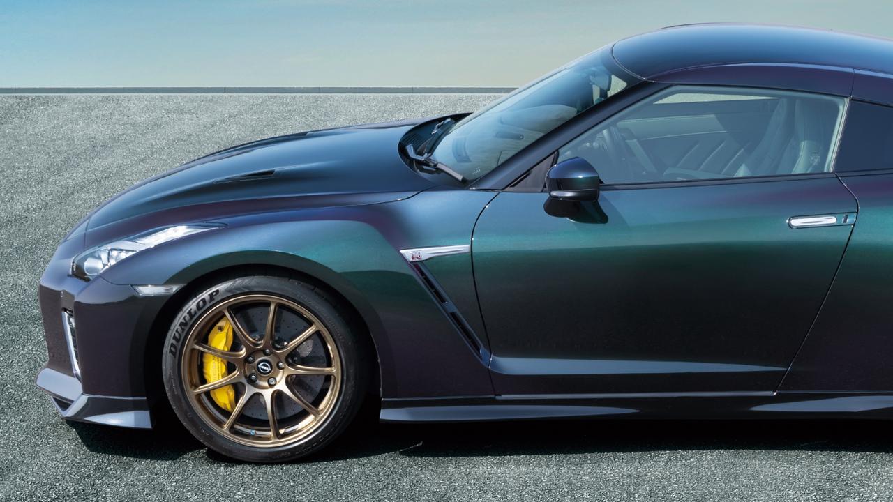 Nissan is bringing back “midnight purple” for the GT-R.