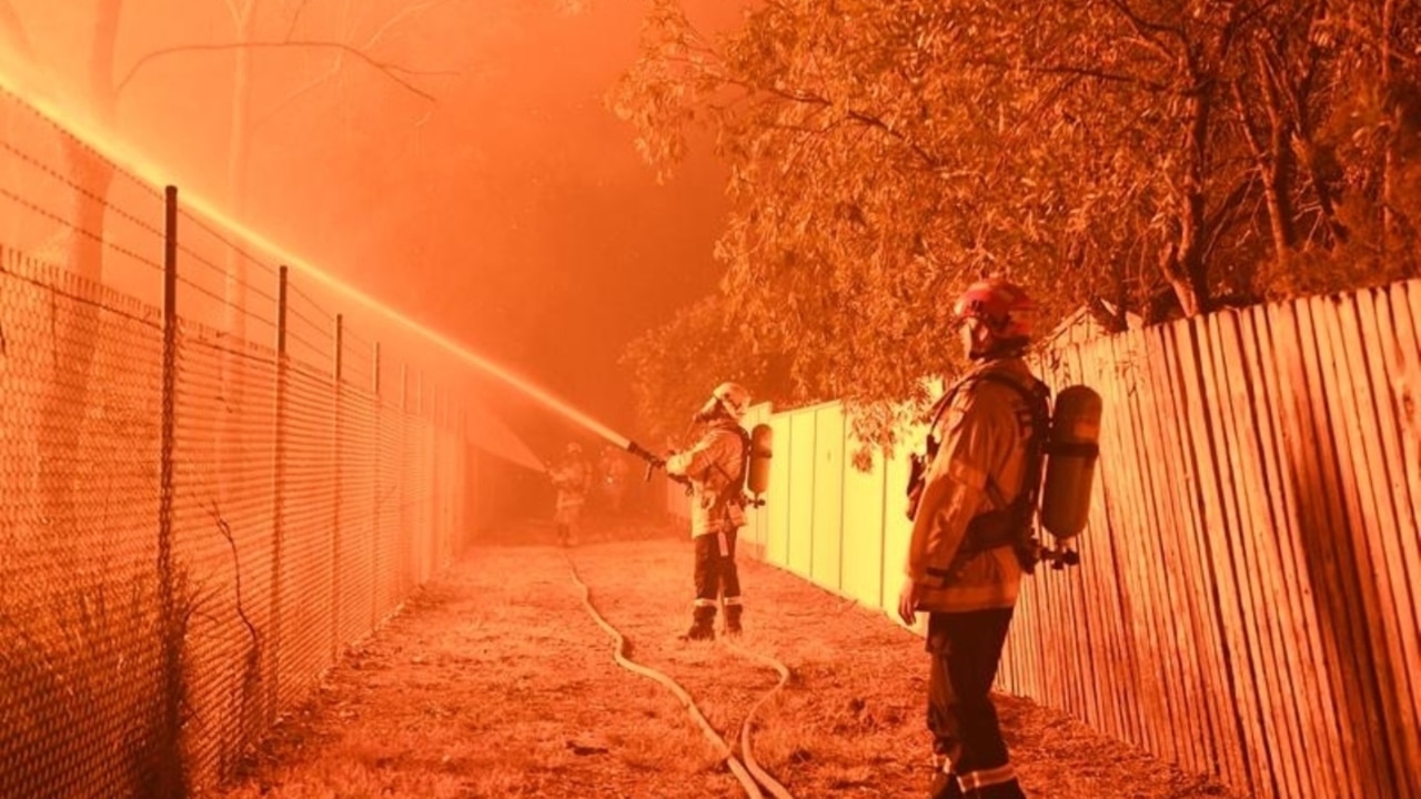  Homes damaged by fire in Sydney's southwest