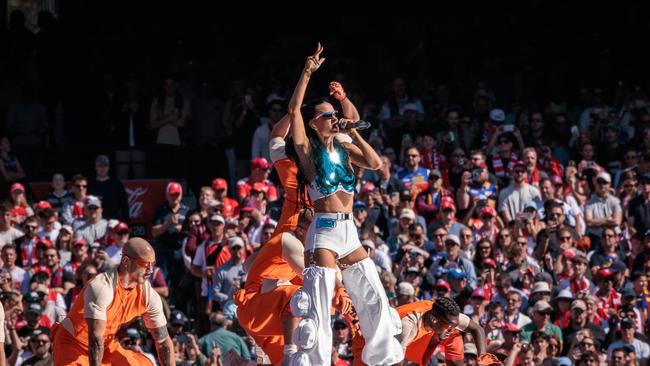 Katy Perry performes before the AFL Grand Final Sydney Swans vs Brisbane Lions. Picture: NewsWire/Nadir Kinani