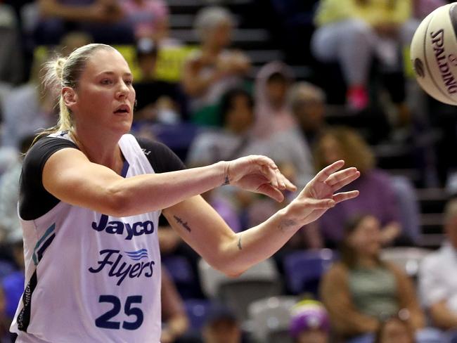 MELBOURNE, AUSTRALIA - JANUARY 04: Lauren Jackson of the Flyers passes during the round nine WNBL match between Melbourne Boomers and Southside Flyers at Melbourne Sports Stadium, on January 04, 2023, in Melbourne, Australia. (Photo by Kelly Defina/Getty Images)