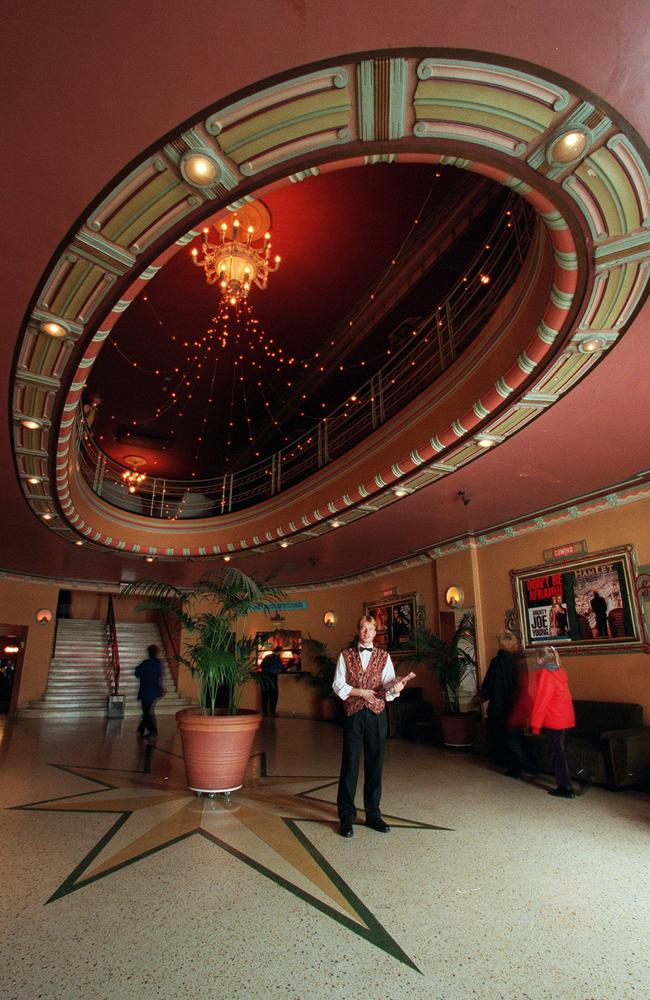 Astor Theatre, Windsor foyer, in 1999.