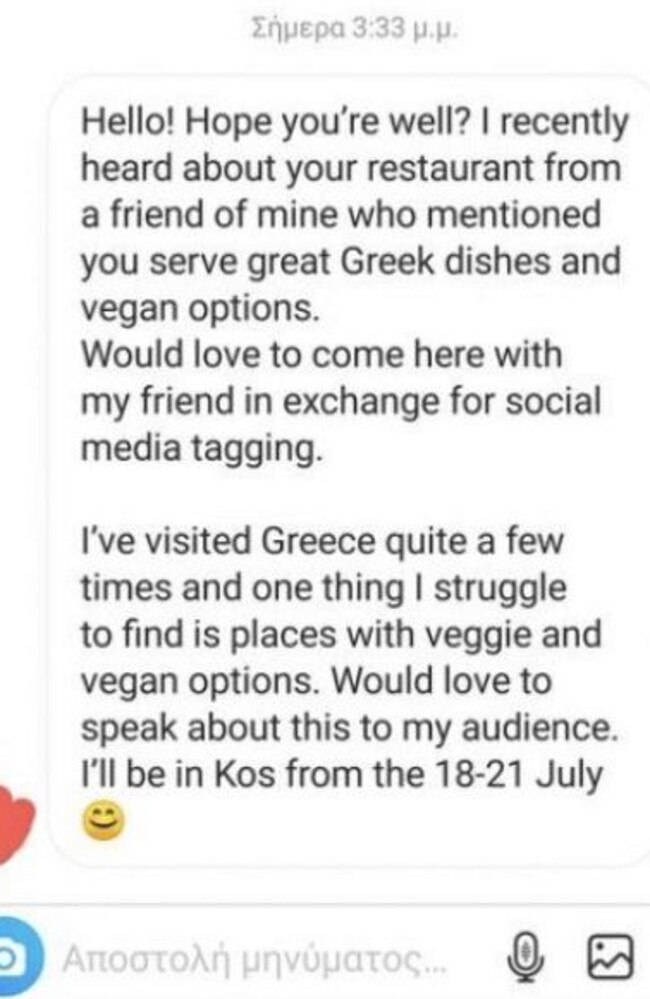 The influencer asked for a free meal "in exchange for social media tagging". Picture: Reddit.