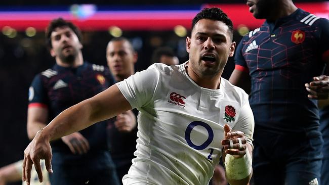 LONDON, ENGLAND - FEBRUARY 04:  Ben Te'o of England celebrates scoring his side's first try during the RBS Six Nations match between England and France at Twickenham Stadium on February 4, 2017 in London, England.  (Photo by Shaun Botterill/Getty Images)