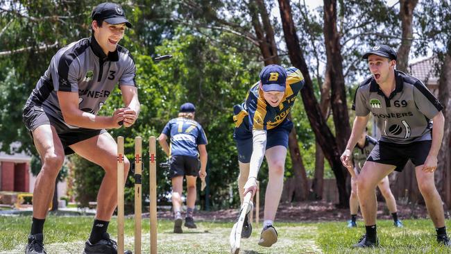 Weideman runs out Gibson, with Dan Batten watching on. Picture: Ian Currie