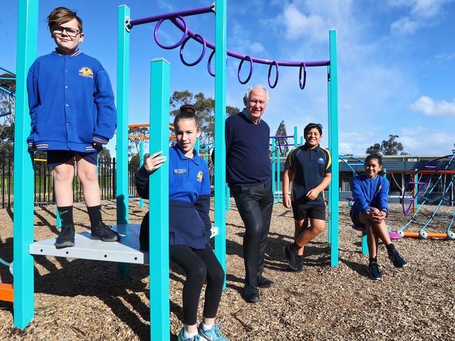 27/08/18 Cranbourne West Primary school students (L-R) Travis van Ratingen, Alinta Edwards, Jayvan Aialeo and D'jonay Finai with principal Andrew Bergmeier. They've been doing literacy and numeracy boot camps a month prior to NAPLAN.  Aaron Francis/The Australian