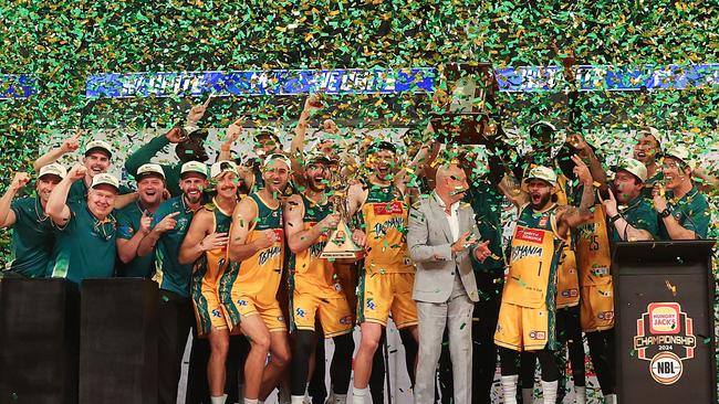 Build the statue: How fairytale Jackies broke the NBL’s best