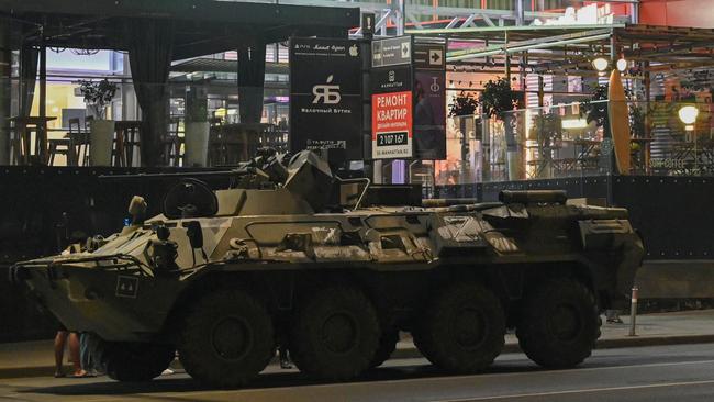 An APC next to a shopping mall in the southern city of Rostov-on-Don, Russia June 24, 2023. REUTERS/Stringer