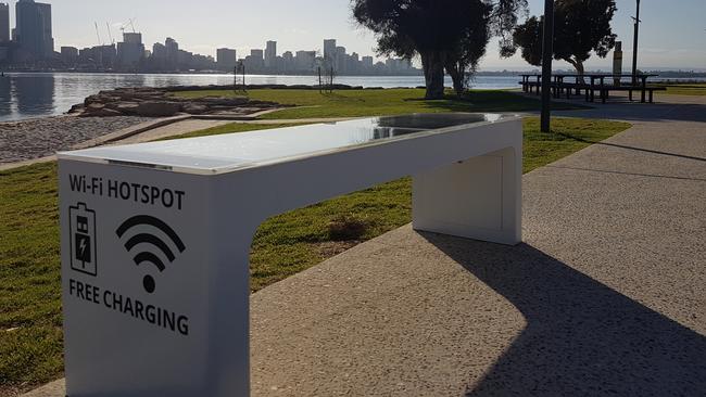 An example of the Steora Smart Bench that could soon be seen at Campbelltown parks and recreation areas.