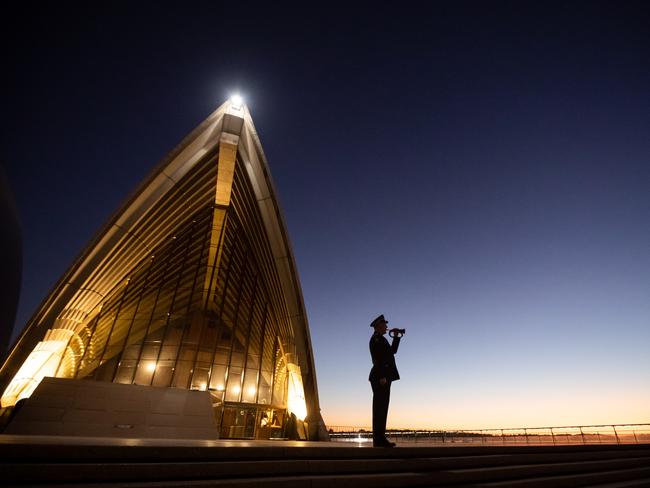 The Sydney Opera House joined the RSL’s #lightupthedawn initiative last year with a special dawn performance of The Last Post atop the Monumental Steps.