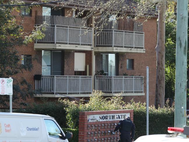 Police investigate the scene of a fatal gangland shooting on Harold Street Parramatta this morning. Picture: Max Mason-Hubers