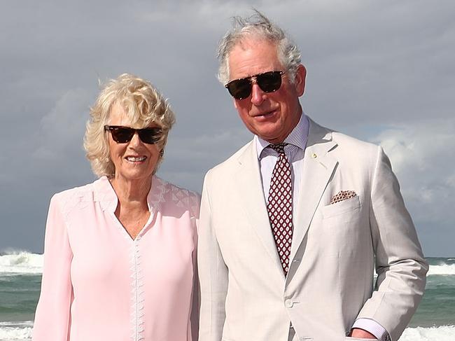 GOLD COAST, AUSTRALIA - APRIL 05:  Prince Charles, Prince of Wales and Camilla, Duchess of Cornwall walk on Broadbeach on April 5, 2018 in Gold Coast, Australia. The Prince of Wales and Duchess of Cornwall are on a seven-day tour of Australia, visiting Queensland and the Northern Territory.  (Photo by Mark Metcalfe/Getty Images)