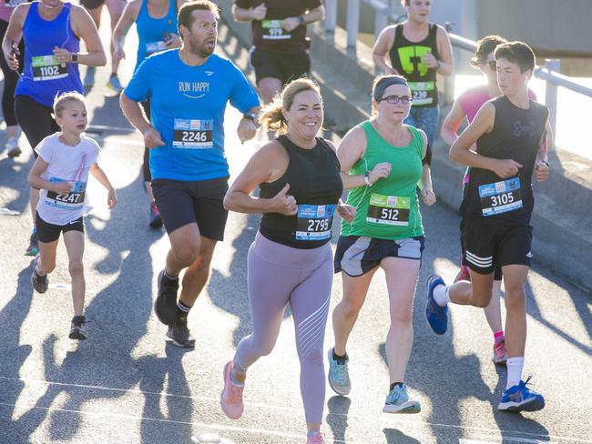 Run the Bridge Fun Run 2020 across Tasman Bridge. Picture: RICHARD JUPE