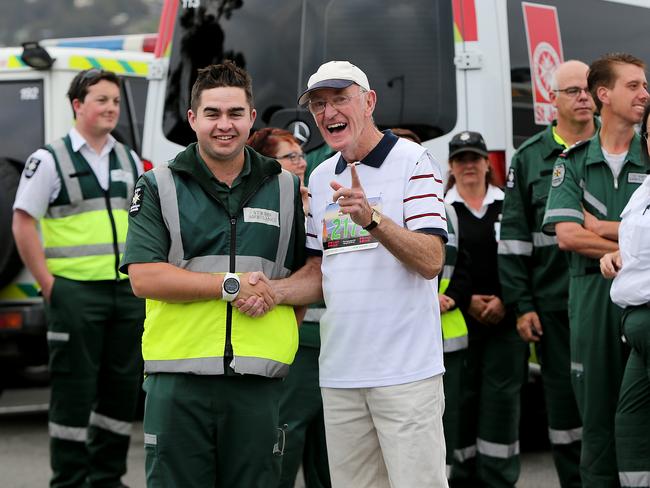 2014 Point to Pinnacle. paramedic Kaleb Milner meets Martin Healy before the start, Kaleb was one of the paramedics who helped Martin after he suffered a heart attack at last years event