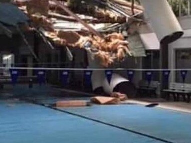 A tree has crashed through the roof of the Monbulk Aquatic Centre.