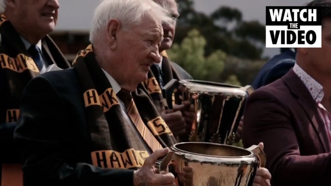 Hawthorn's touching tribute to Graham Arthur