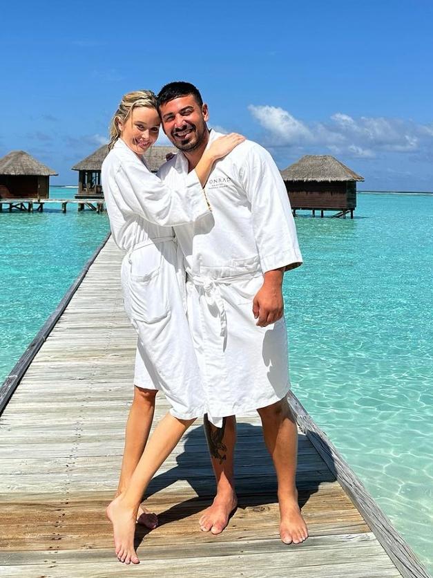 Holtznagel took a pregnancy test ‘on a whim’ after the couple’s recent holiday to the Maldives. Picture: Instagram