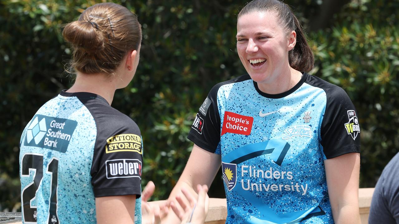 Rival captains Jess Jonassen and Tahlia McGrath share a laugh ahead of the WBBL final. Picture: Sarah Reed / Getty Images