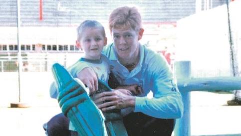 Former South Africa cricket Shaun Pollock with a young Marnus Labuschagne.