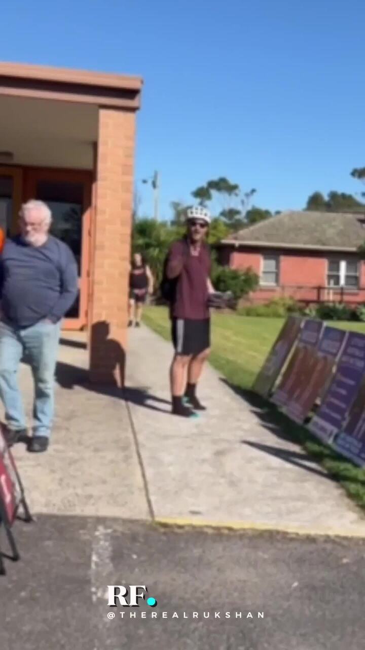 Shock violence hits Aussie election booth