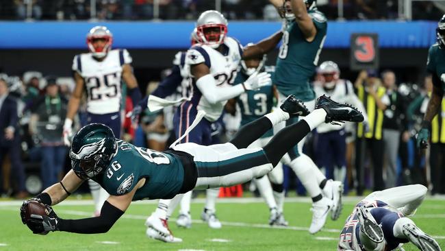 Philadelphia Eagles’ Zach Ertz dives into the endzone for a 11-yard touchdown in the fourth quarter. Picture: Getty Images.