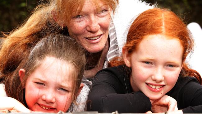 Suburban mum Kerren Murray and her two girls Tayha, 10, and Koby, 8, are back on their feet after becoming homeless earlier this year. Picture: Norm Oorloff.