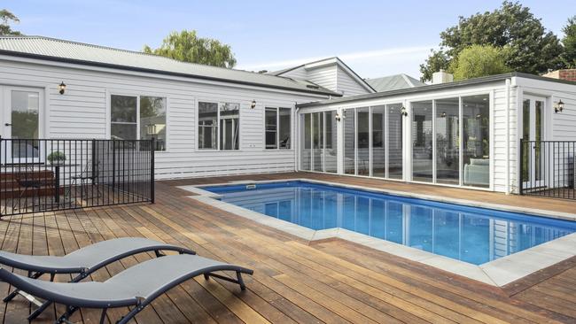 10 Latrobe St, Kyneton, goes under the hammer for former footballer Nathan Thompson this weekend at 11am.