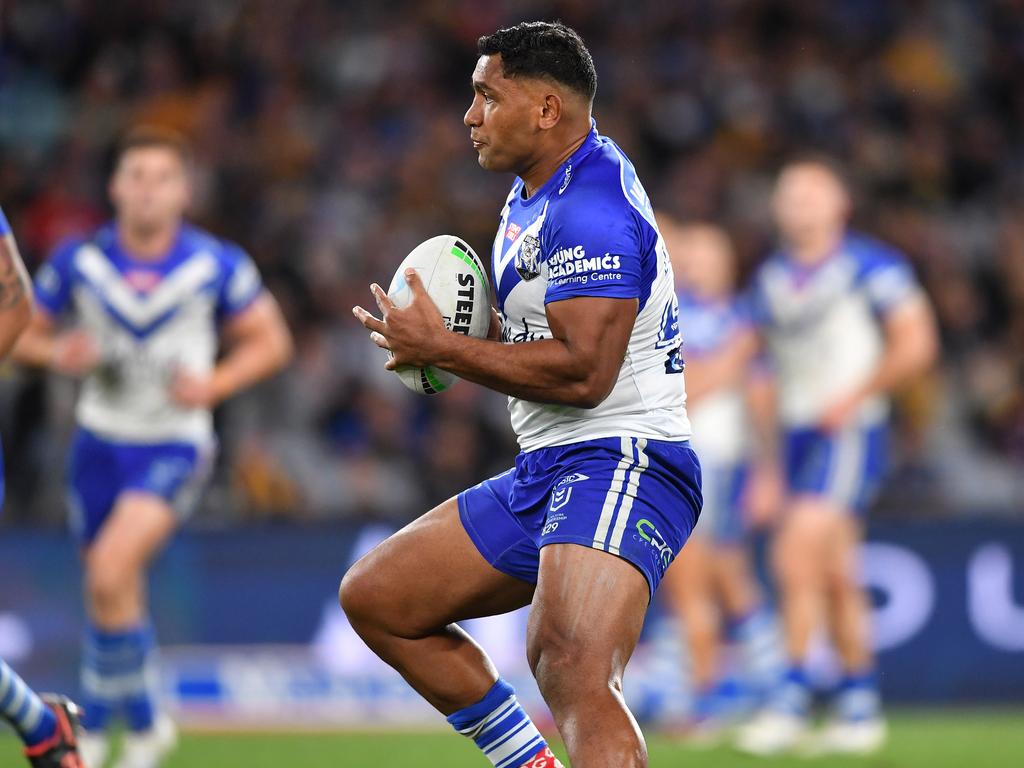 There were a few penalties, but Tevita Pangai Junior set the tone for how the Bulldogs wanted to play. Picture: NRL Imagery