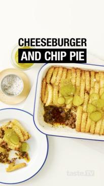 Cheeseburger and chip pie